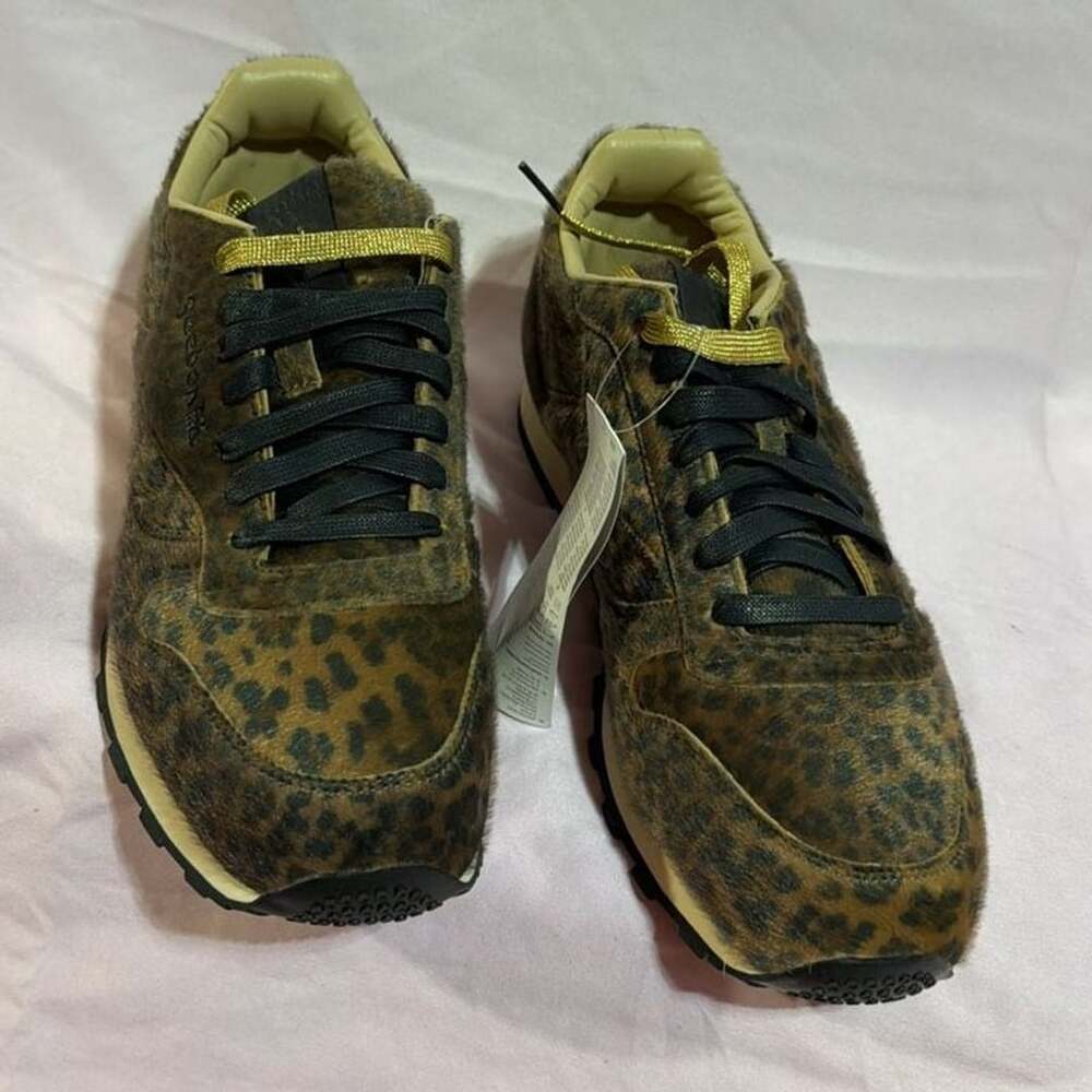 Reebok Classic Leather Leopard Pony Hair
Size 10